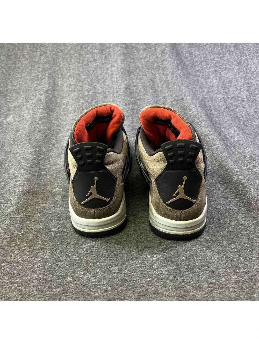 Air Jordan 4 Retro Taupe Haze Size 10 DB0732-200 2021